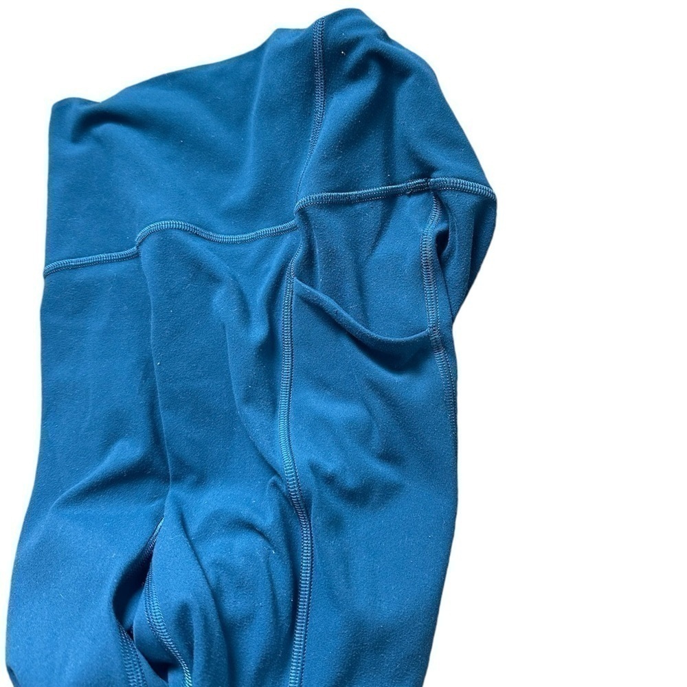 Lululemon Align High Rise Crop with Pockets 25" Size 2 Blue - Picture 4 of 10